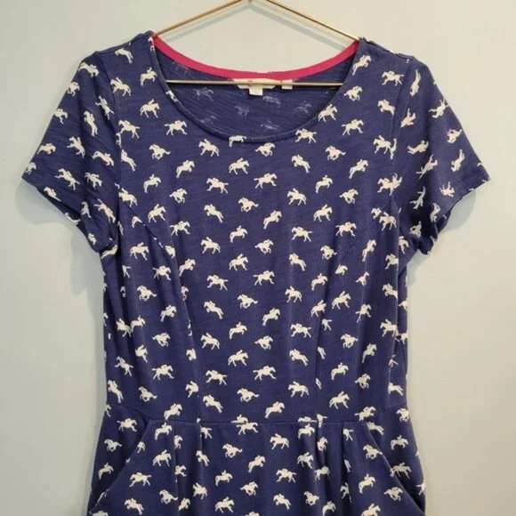 Boden | Phoebe Jersey Horse Printed Equestrian Dress Navy Blue - Picture 7 of 8